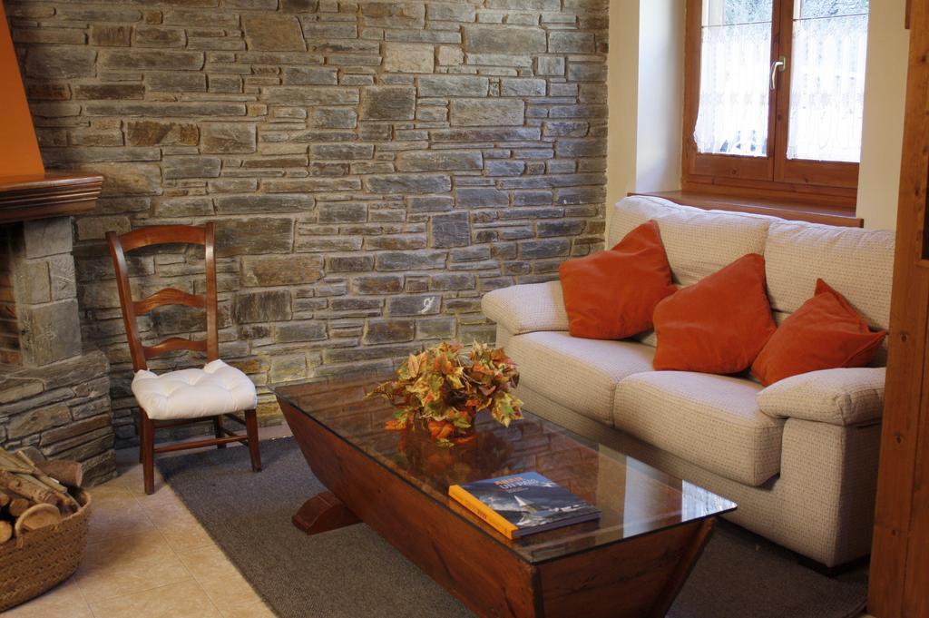 Apartamentos Valle De Aran Mont Zewnętrze zdjęcie