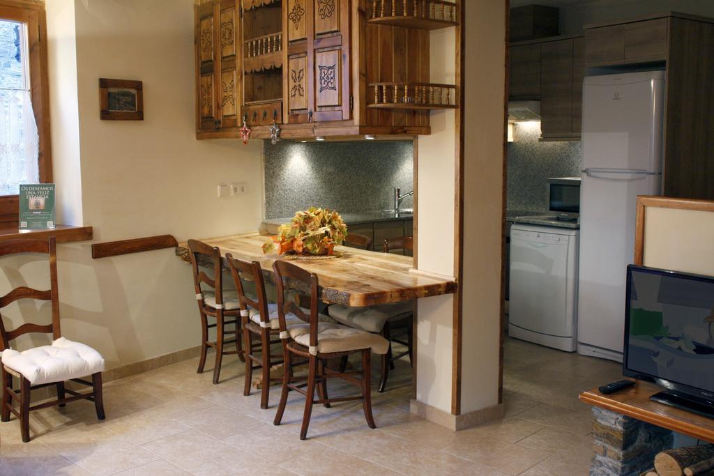 Apartamentos Valle De Aran Mont Zewnętrze zdjęcie